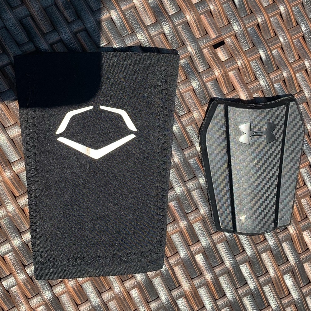 Black Evoshield Wrist Guard